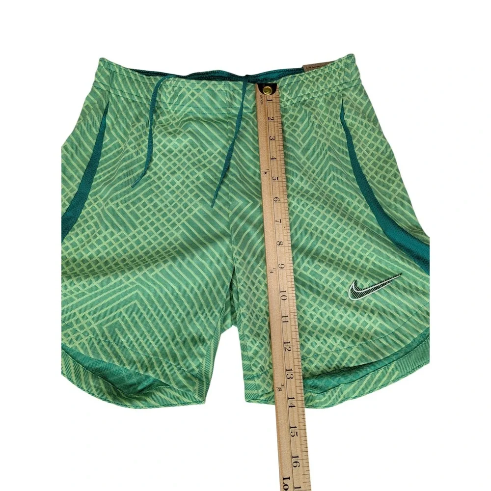 Nike Womens Dri-FIT Soccer Shorts Green Geometric Pattern DV2867-370 XS New